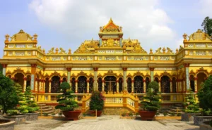 Chua Vinh Trang o dau va tai sao nen den